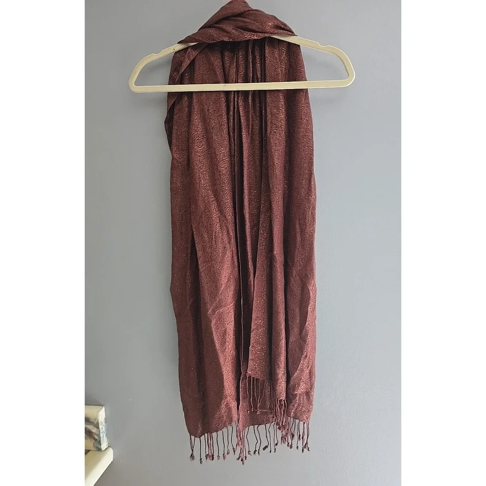 Collections Eighteen‎ Burgundy Metallic Sparkle Fringe Womans Shawl Wrap Scarf
